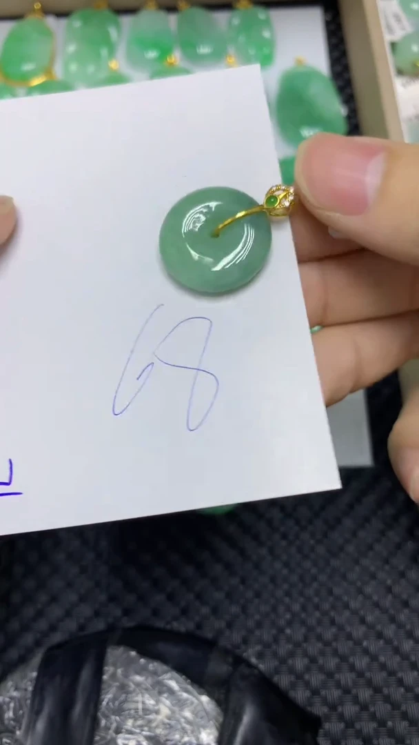 颈饰未镶嵌翡翠翡翠1111111111