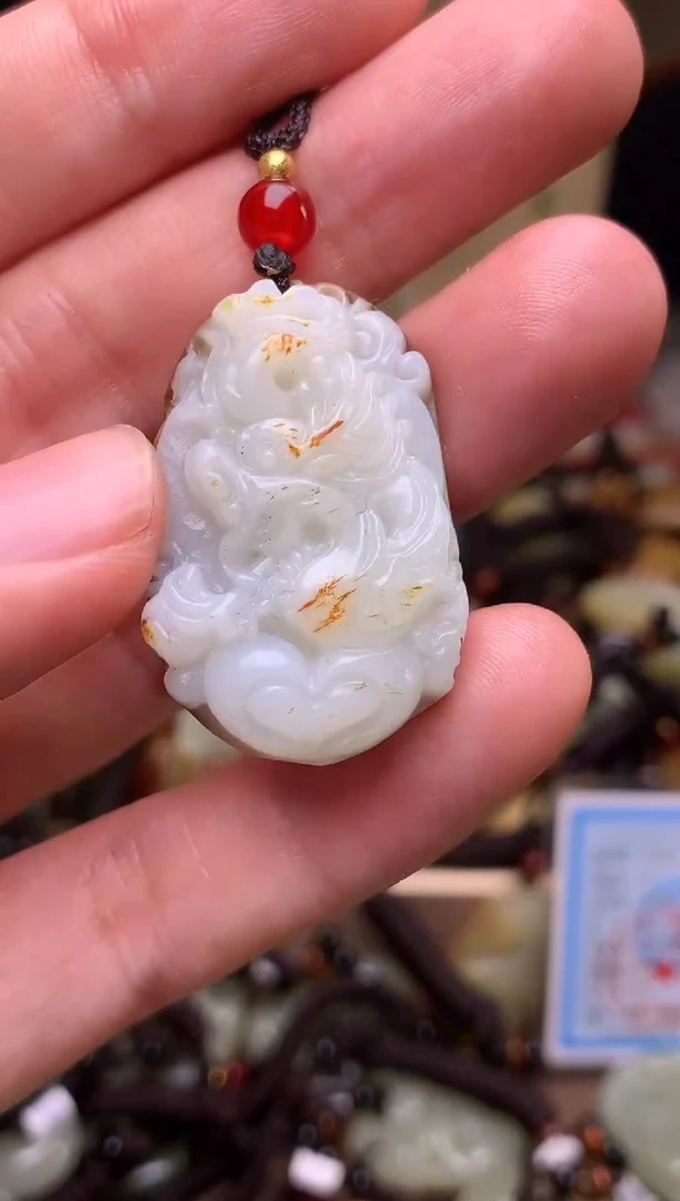 颈饰未镶嵌和田玉新疆料青海料清水和田玉吊坠