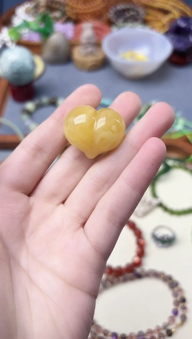裸石蜜蜡未镶嵌蜜蜡爱心配饰YN