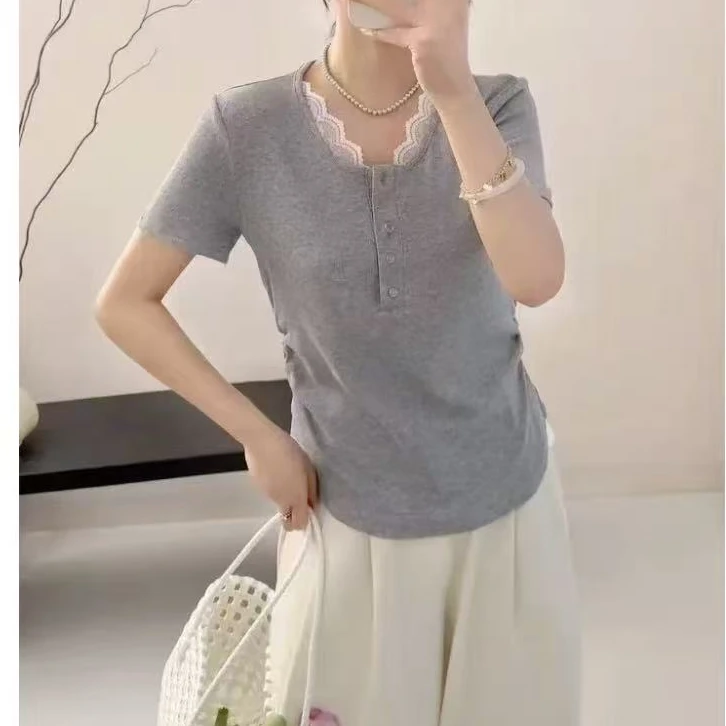 2025夏季新款时尚褶皱蕾丝拼接T恤修身显瘦V领女士上衣2536长52