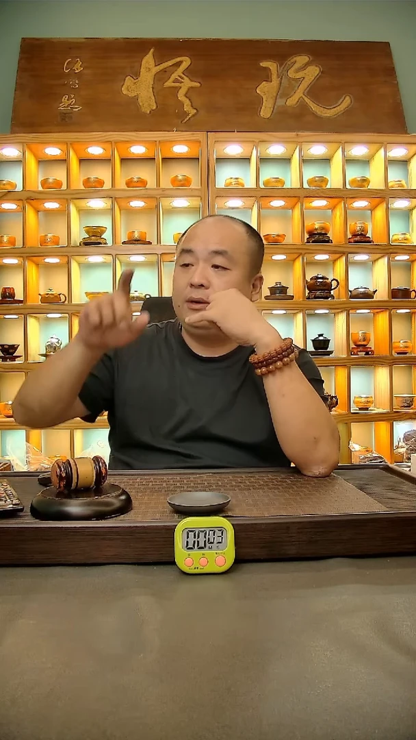 茶盏876.。。。。。。。