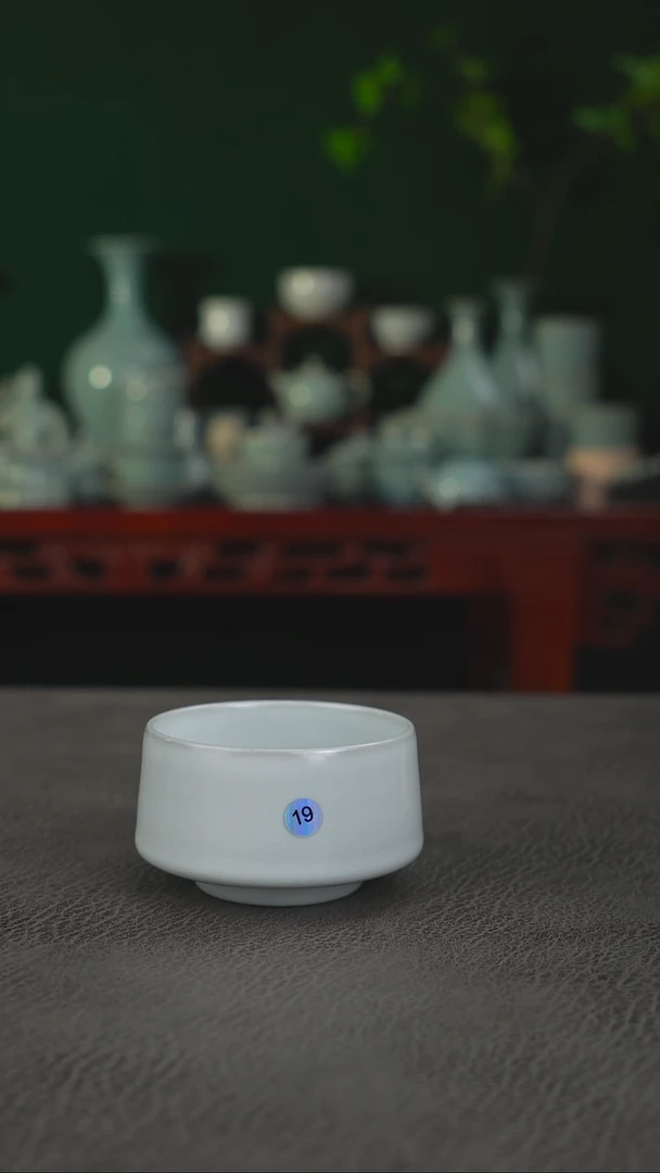 19号月白望月杯有瑕体验价简包~帆
