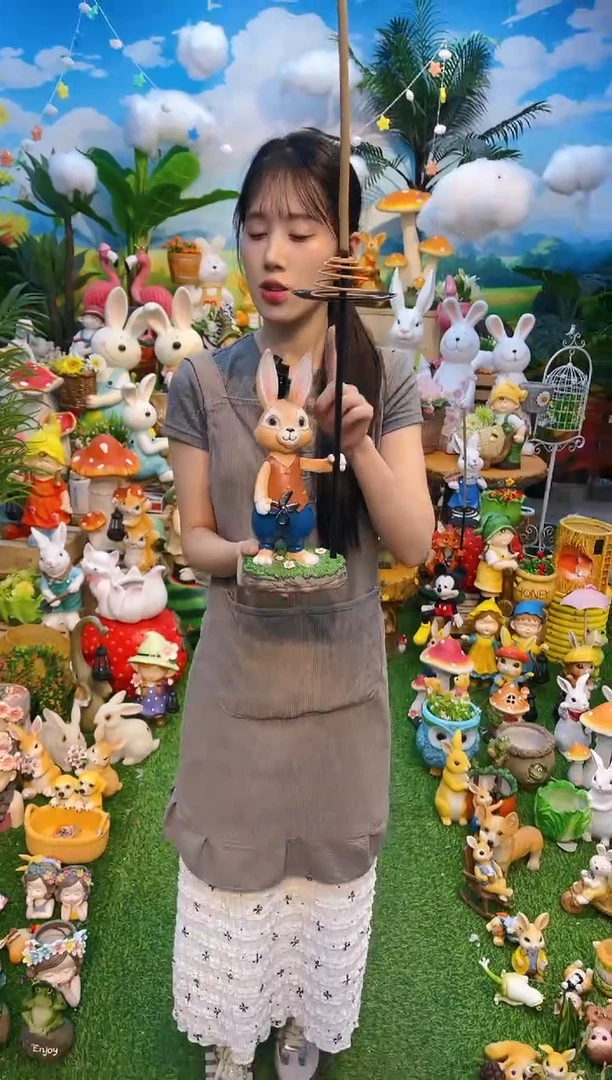 彼得兔插香