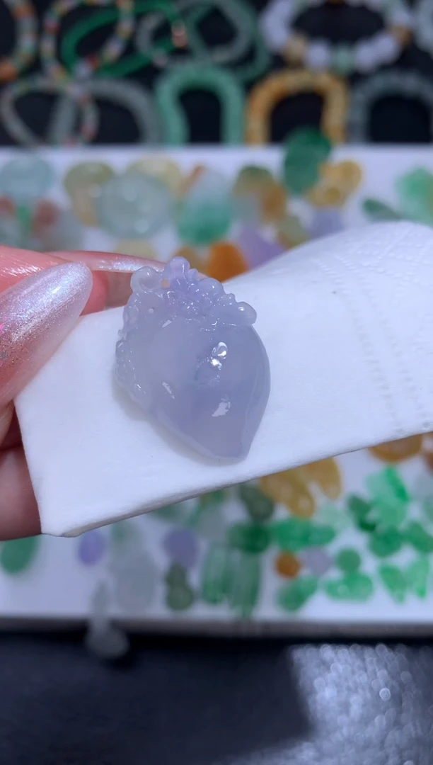 未镶嵌定制翡翠寿桃