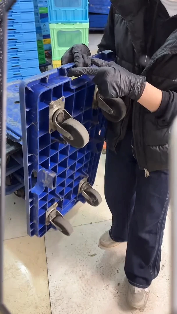 厚款想***笑坏了的小车一个