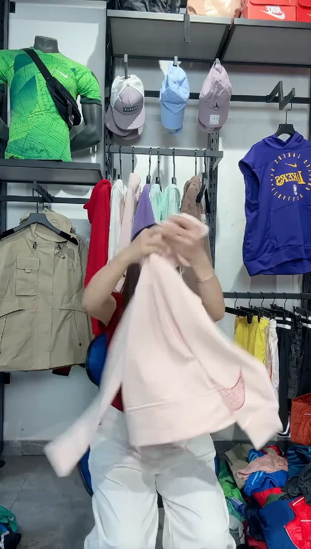 1584编码 瑕疵款直播间过款为准 尺码M