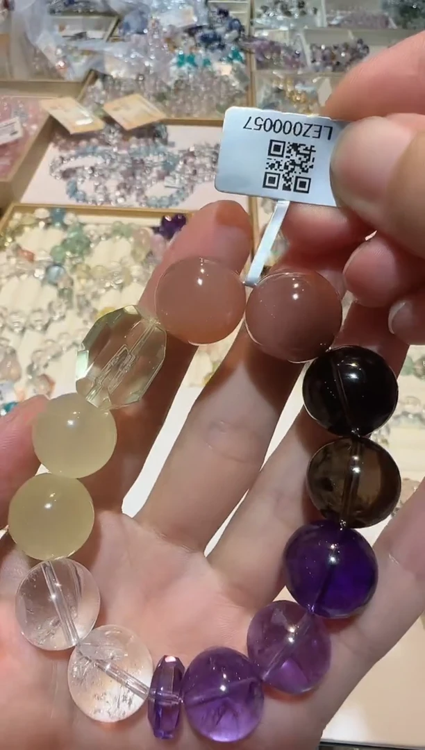 水晶手串未镶嵌手串