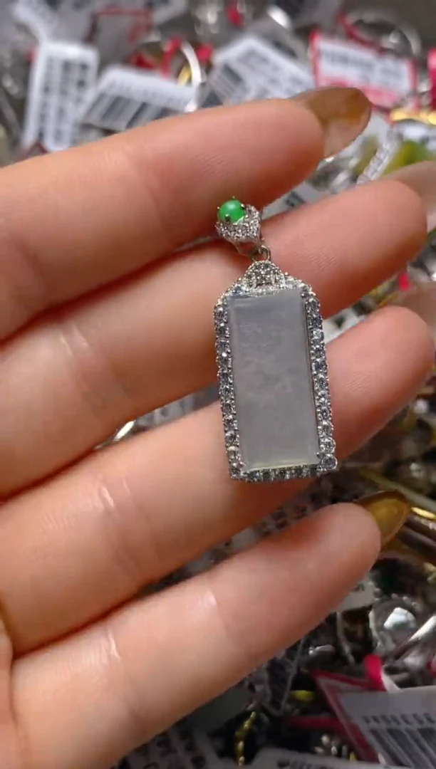 银S925镶嵌戒指翡翠百内无证书