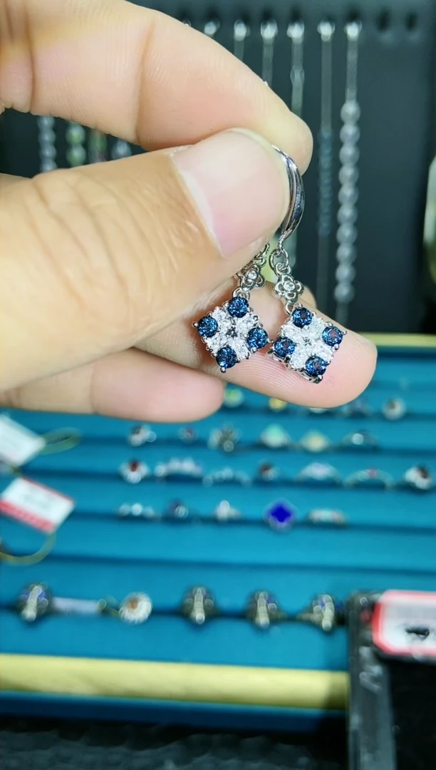 【闪购商品】托帕石耳饰银S925镶嵌1121