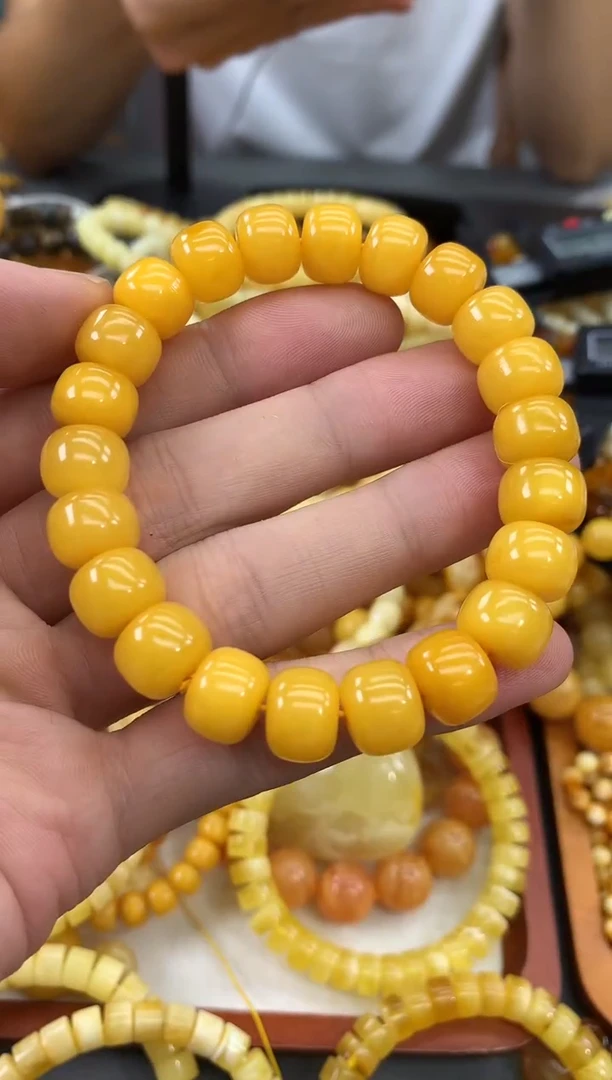 未镶嵌蜜蜡裸石手串