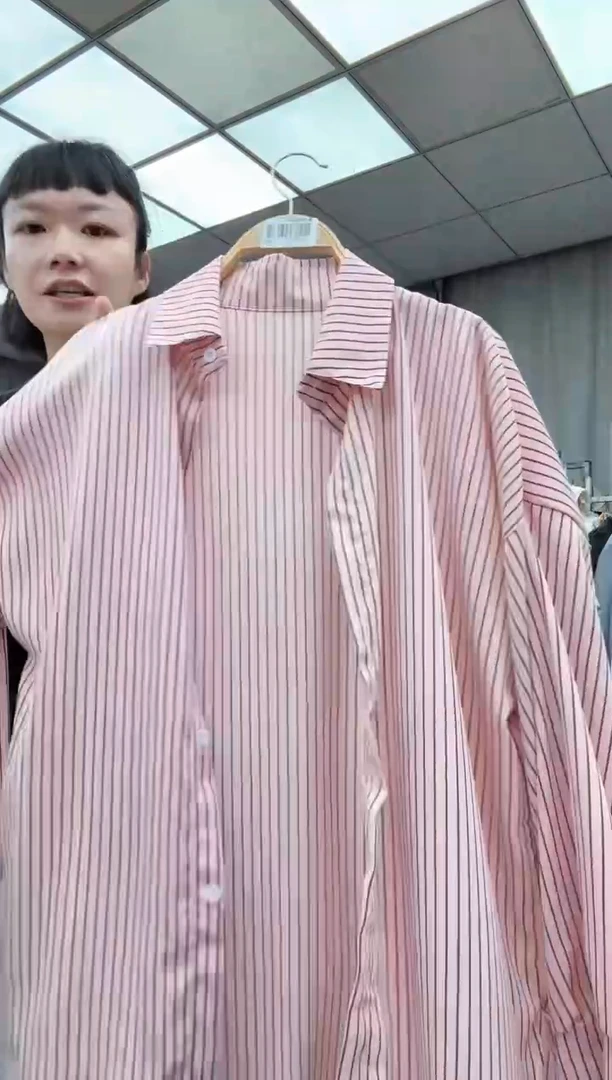 大哥家漂亮衣服漂亮颜色