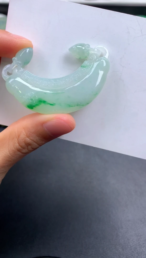 未镶嵌定制翡翠0819412267（49*12*6.2）