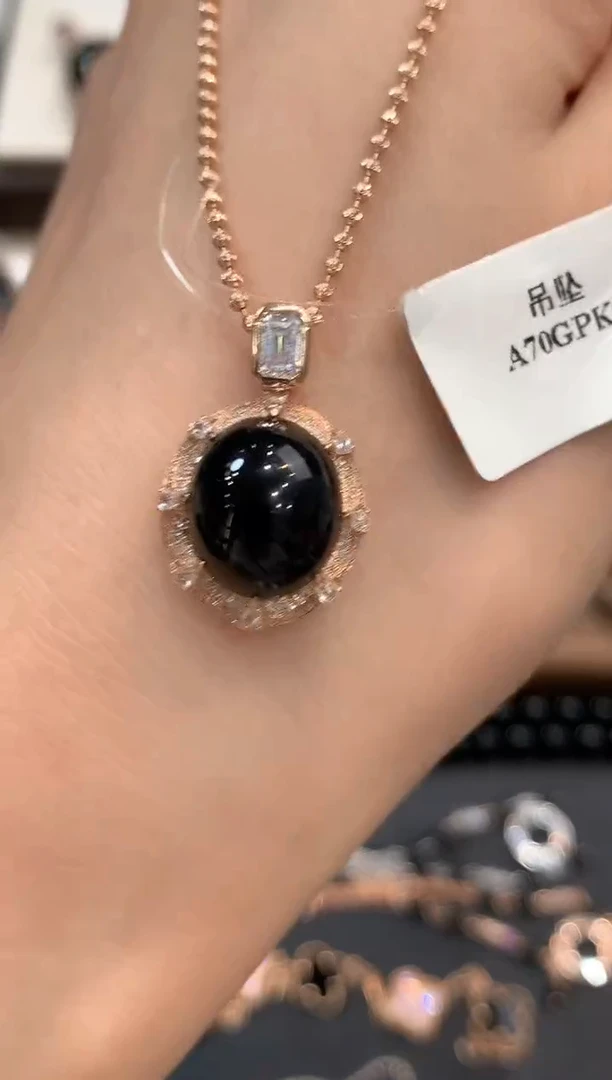 吊坠(不含链)18K金镶嵌翡翠q66