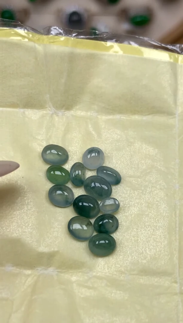 未镶嵌定制翡翠5天然缅甸A货翡翠蛋面