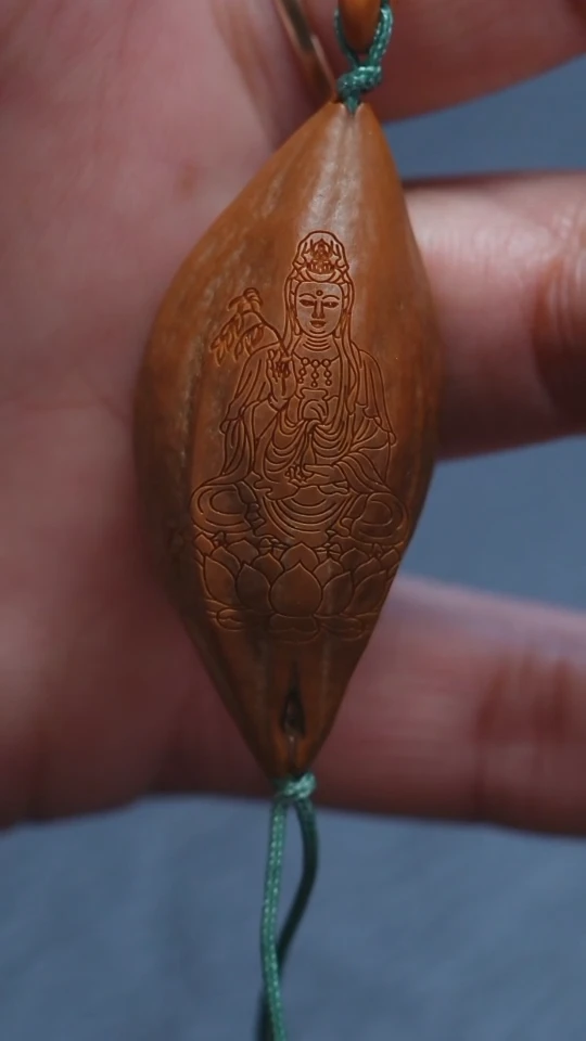 【闪购商品】橄榄核吊坠苏工橄榄核