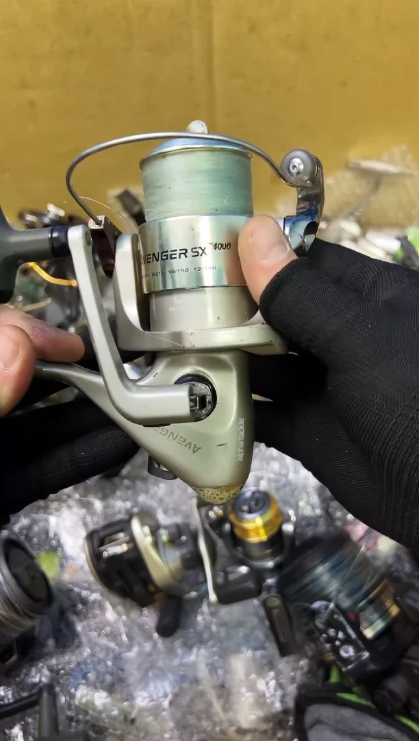 寒**影微瑕钓鱼轮，直播间讲解为准，看清楚再拍，如有拆卸不退换