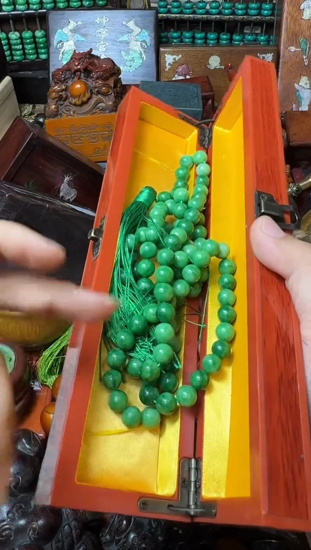 未镶嵌挂件翡翠主播推荐：一物一拍，讲解为准！