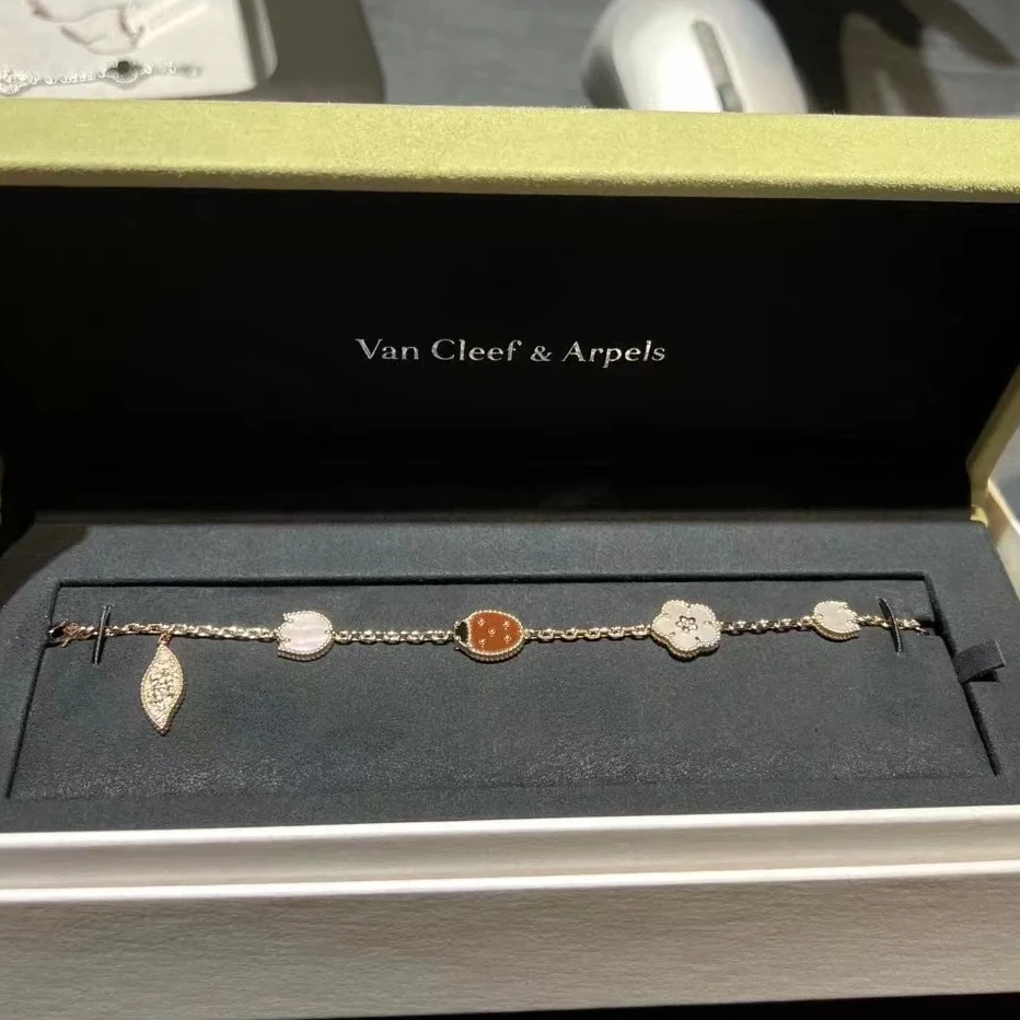 99新 梵克雅宝 大头活动 lucky 瓢虫 手链 5图案 玫瑰金