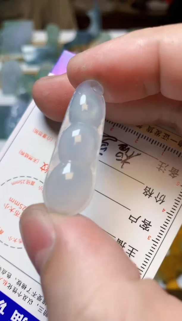 未镶嵌定制翡翠雕刻