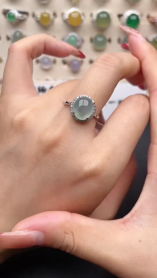 【闪购商品】翡翠戒指银S925镶嵌一物一证一礼盒