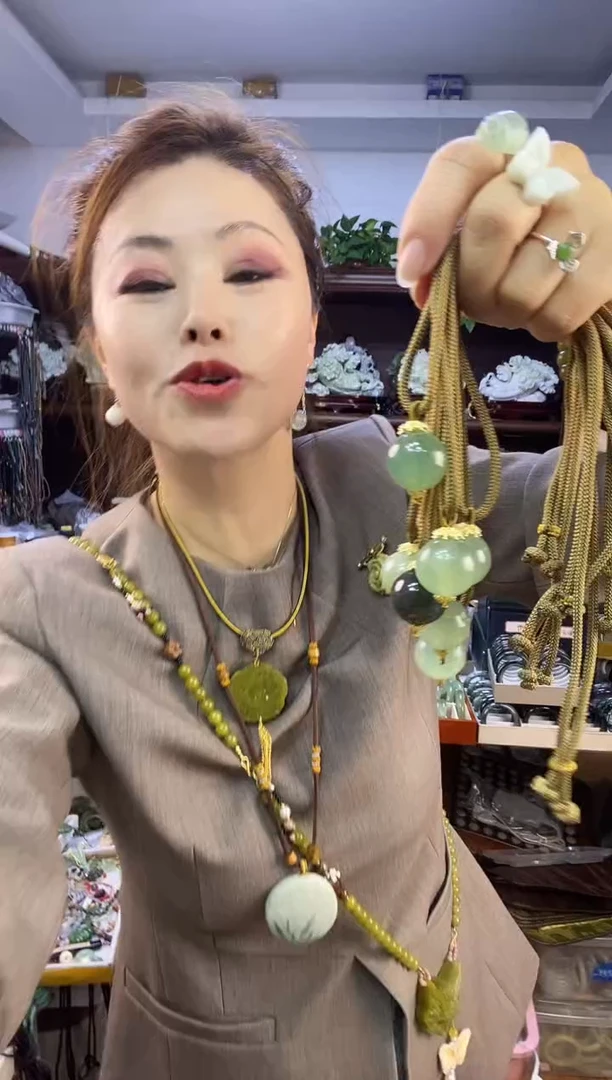 未镶嵌蛇纹石玉珠子多样性随机发一