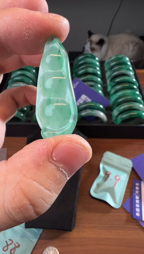 天然A货非洲翠玉石23