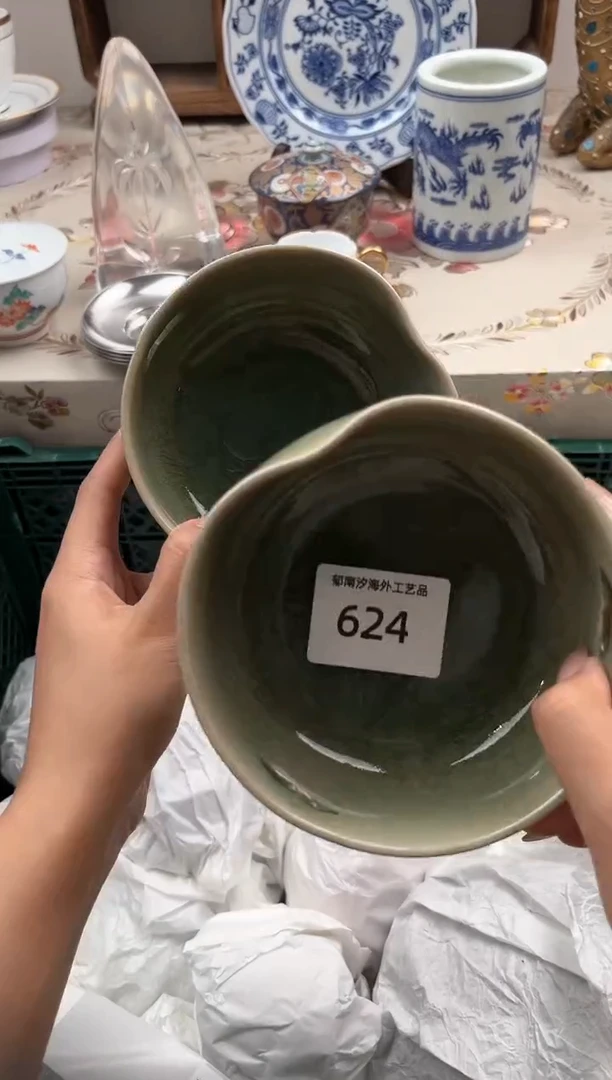 瓷片M****地J         624