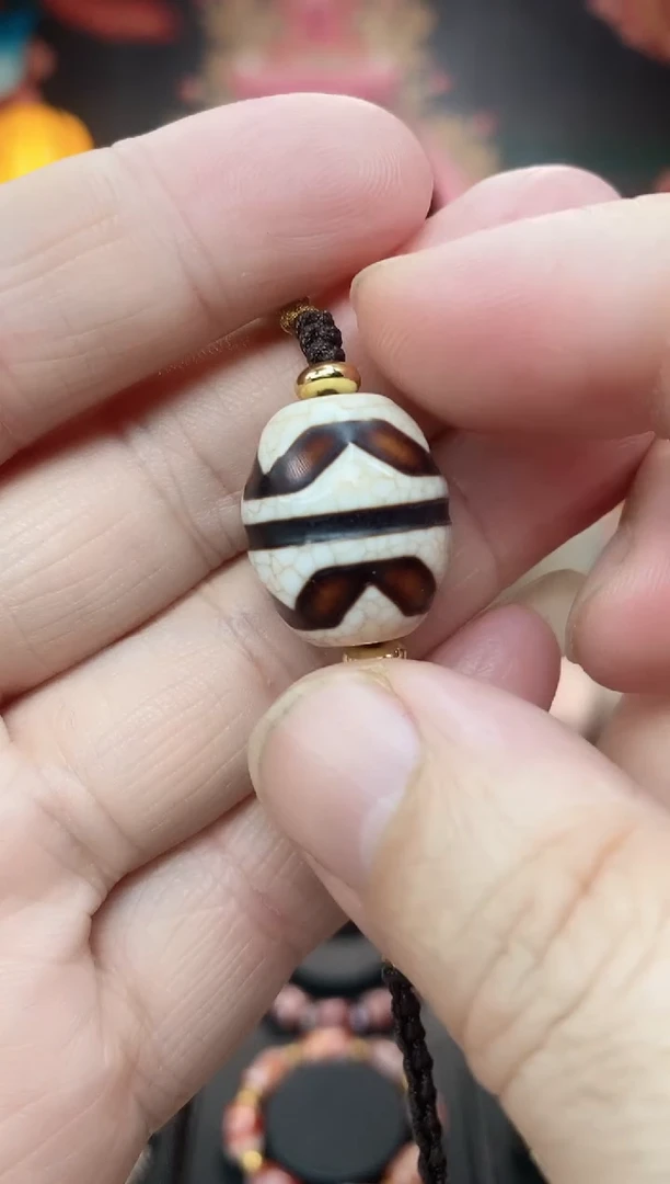 【闪购商品】玛瑙/玉髓吊坠未镶嵌虎牙吊坠