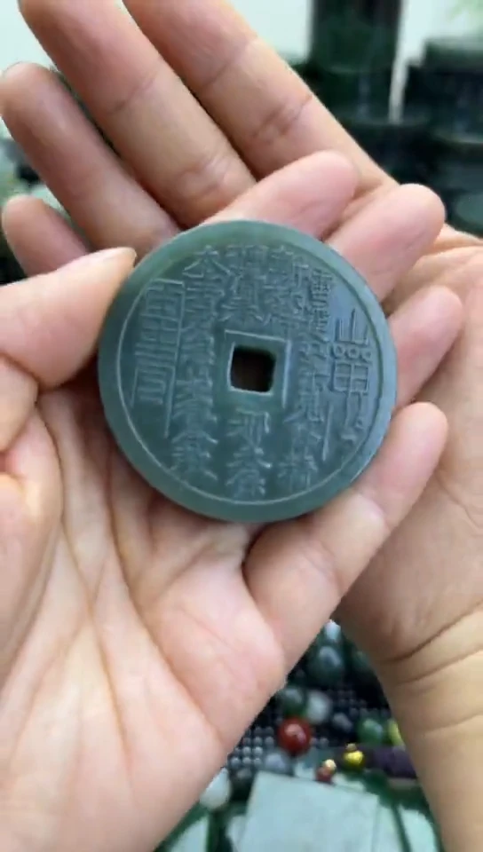 未镶嵌和田玉珠宝半成品花钱