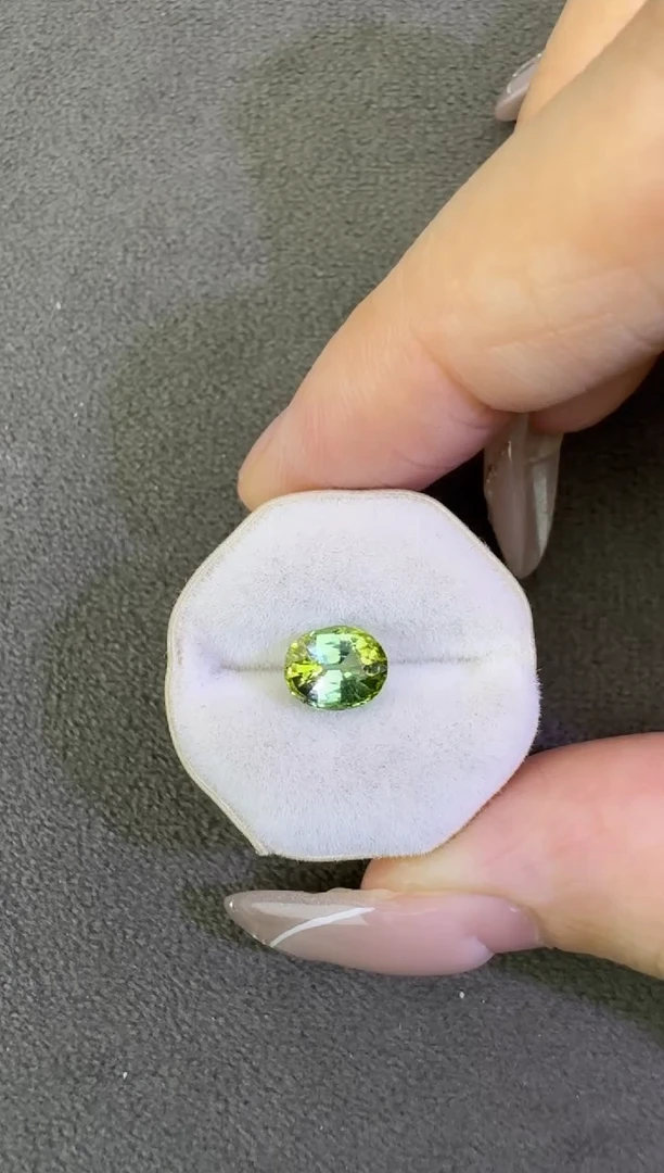 未镶嵌珠宝半成品碧玺1.12ct