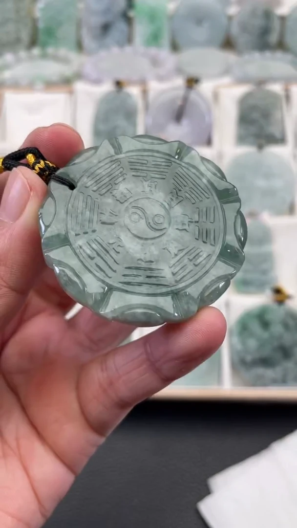 颈饰未镶嵌翡翠天然缅甸翡翠A货153