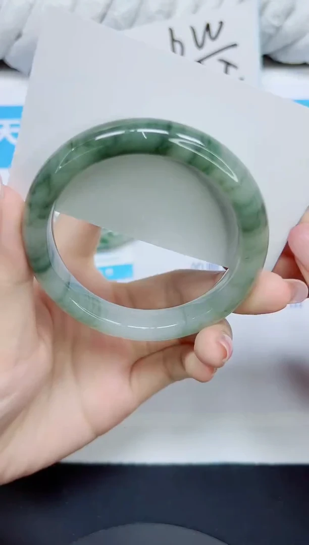 石英质玉手镯未镶嵌299/56.5