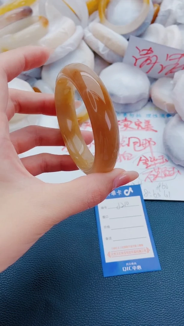 石英质玉手镯未镶嵌J210-58-59