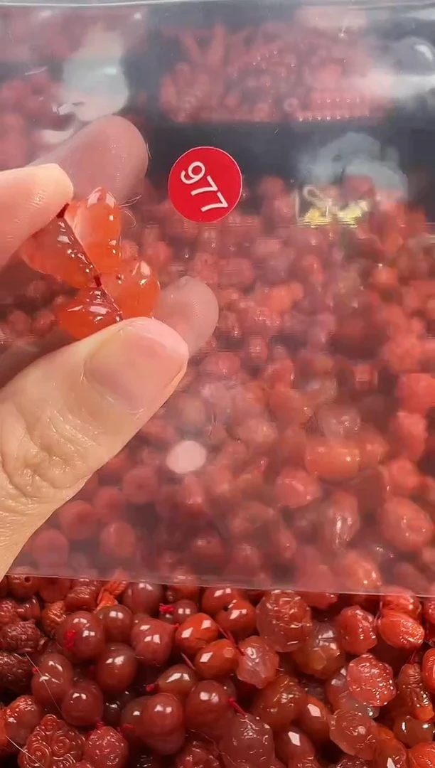 颈饰未镶嵌南红玛瑙1
