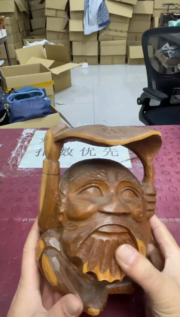 默认微瑕，no退no换，介意勿拍