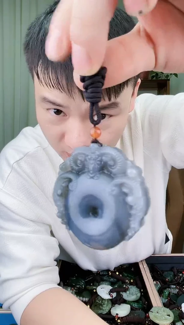 未镶嵌和田玉挂件拍一发一，多样性发货！