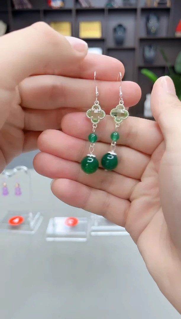 未镶嵌耳饰玛瑙/玉髓705000