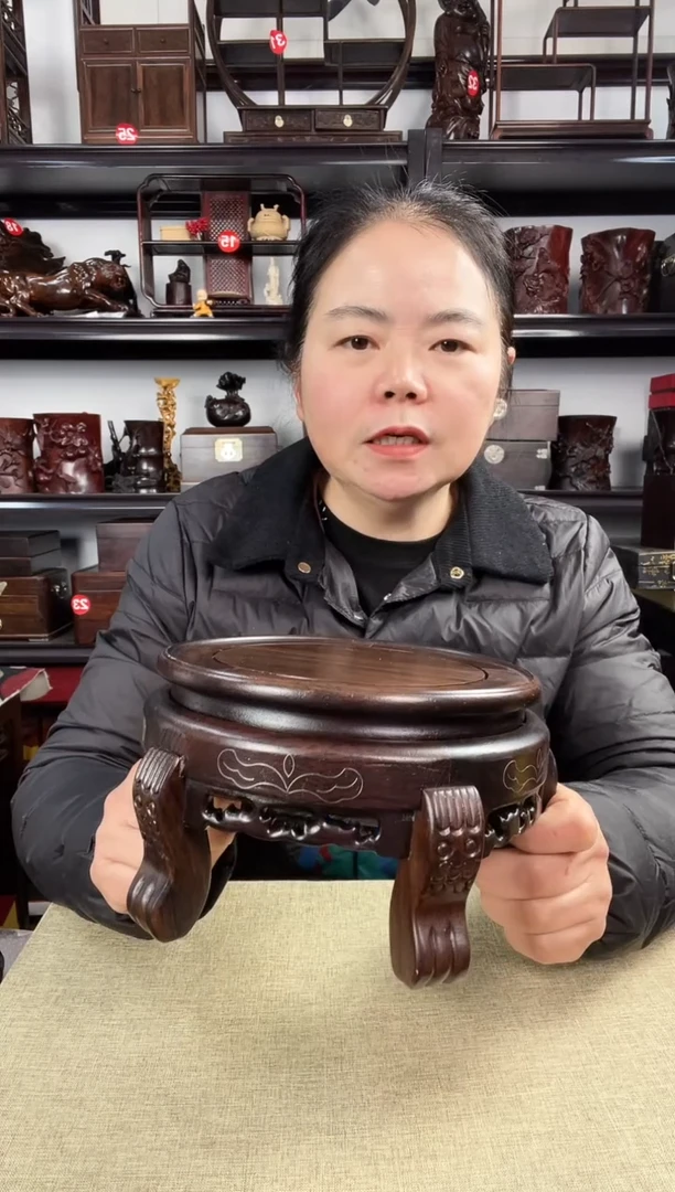 木18虎头几老李红木工艺品