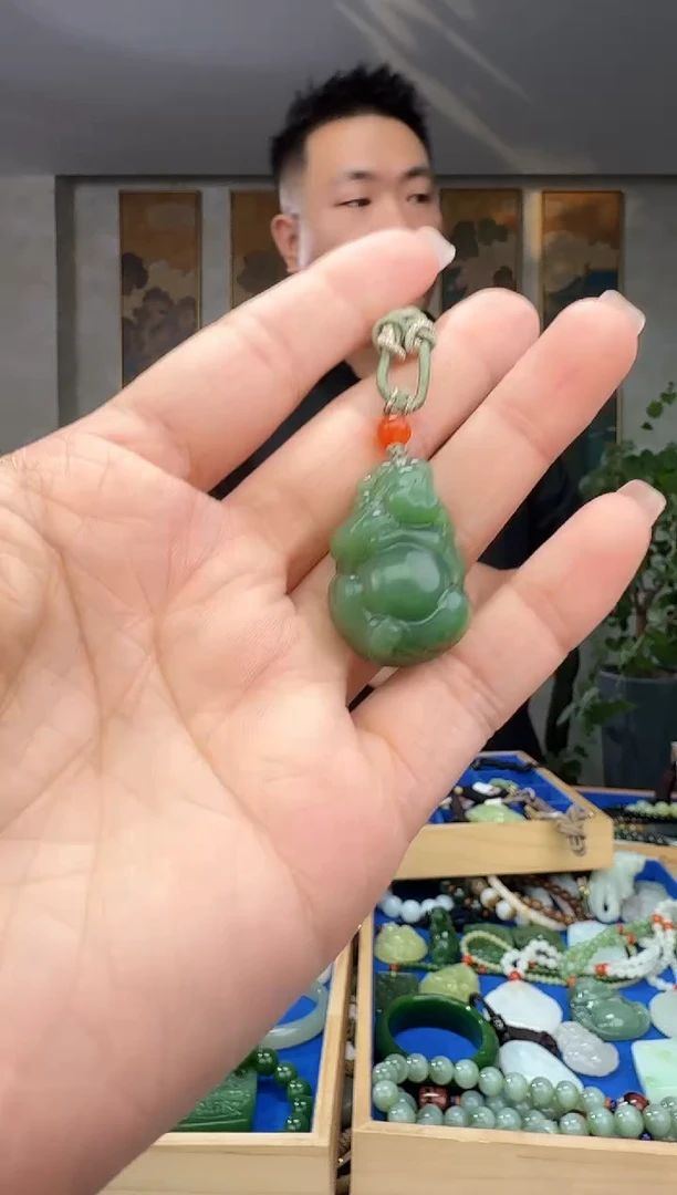 颈饰未镶嵌和田玉拍一发一