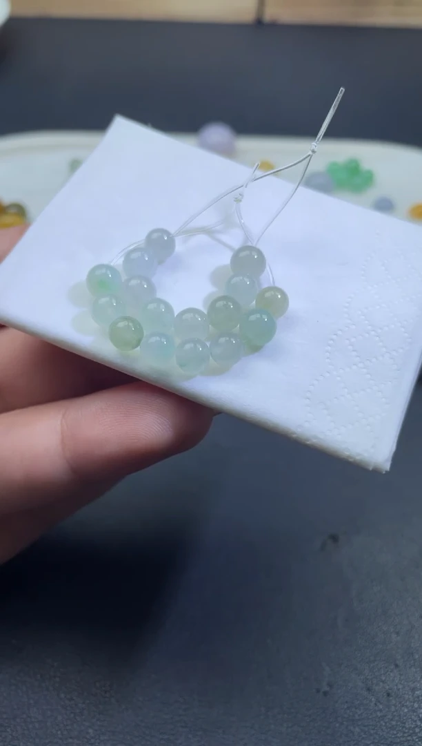 【闪购商品】翡翠颈饰未镶嵌BBBBB439