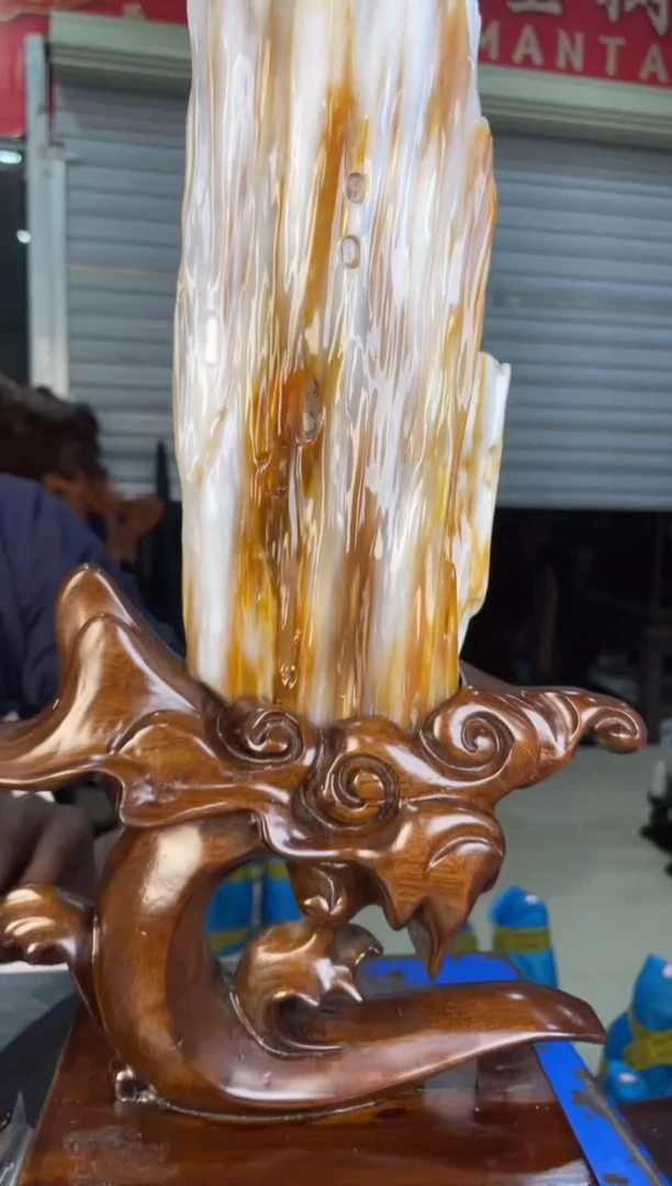 未镶嵌摆件硅化玉42