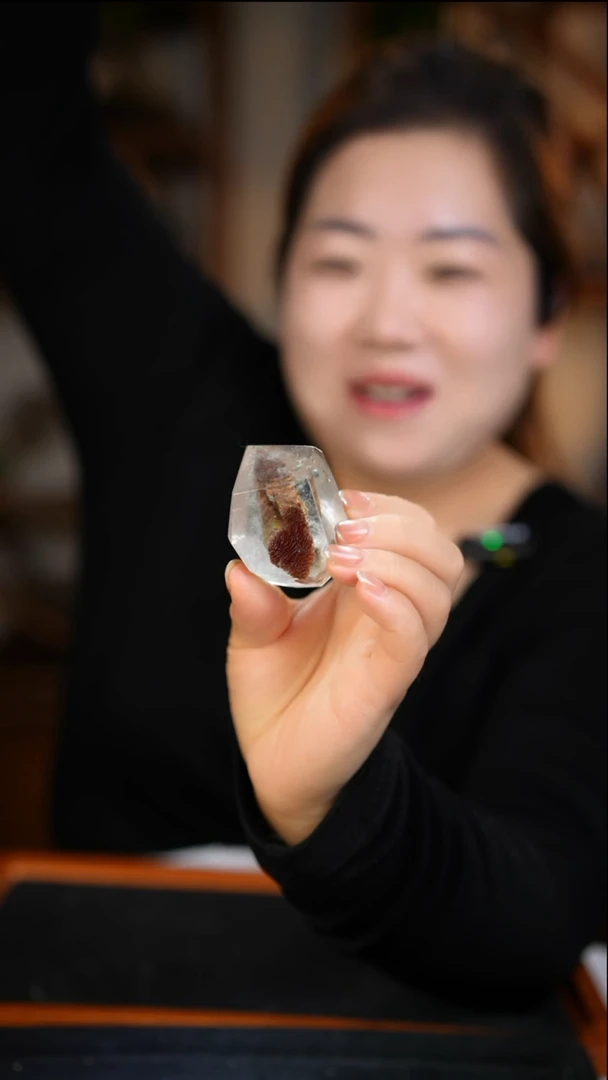 未镶嵌珠宝半成品水晶幽灵随形D536