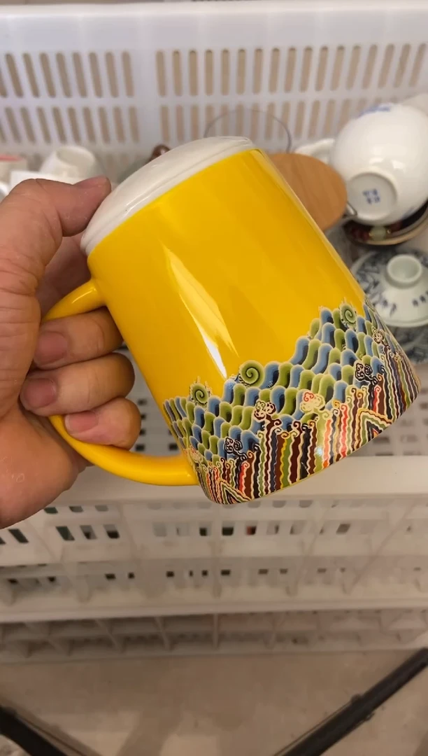 杯无运费险有瑕疵的摄影的产品有使用过的痕迹有点脏介意勿拍