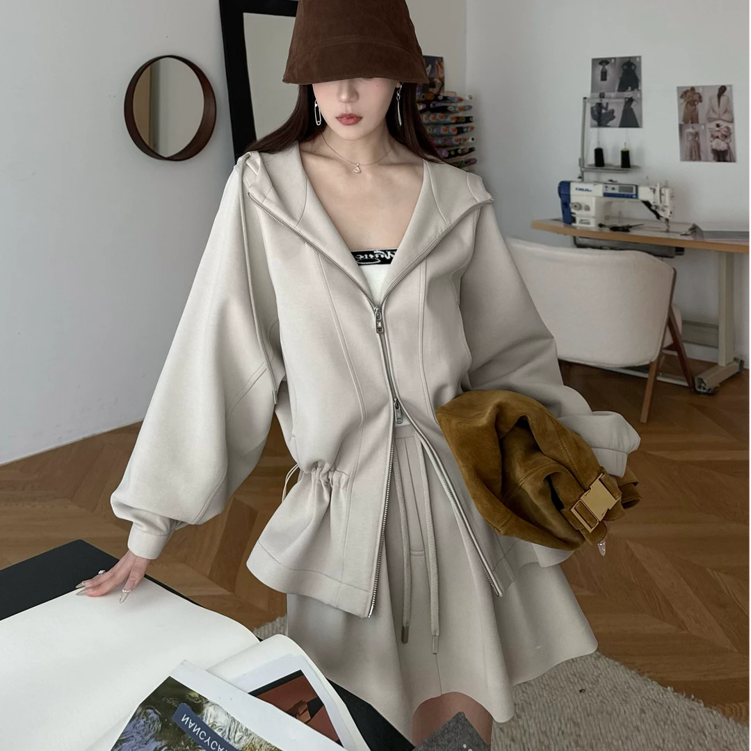 网红洋气炸街女装小个子慵懒显瘦收腰卫衣外套女短裙气质套装