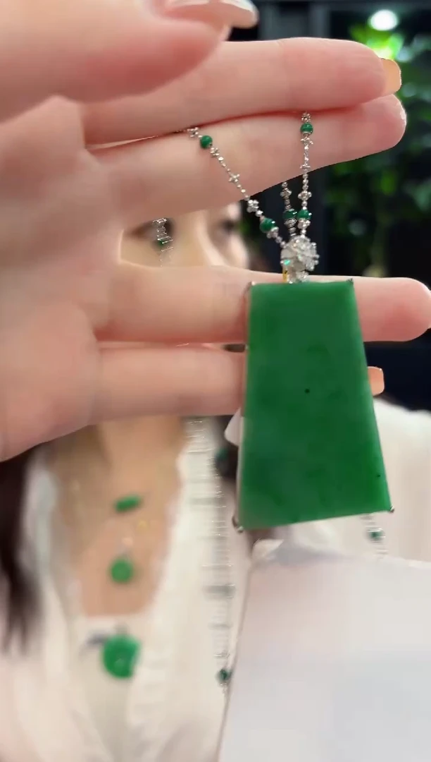 吊坠(不含链)未镶嵌翡翠 缅甸A货/支持复检/一件