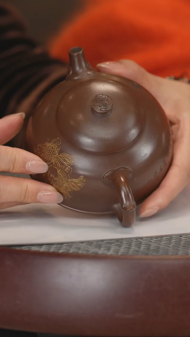 【闪购商品】紫砂茶壶【顾顺娣】革紫有余  200CC