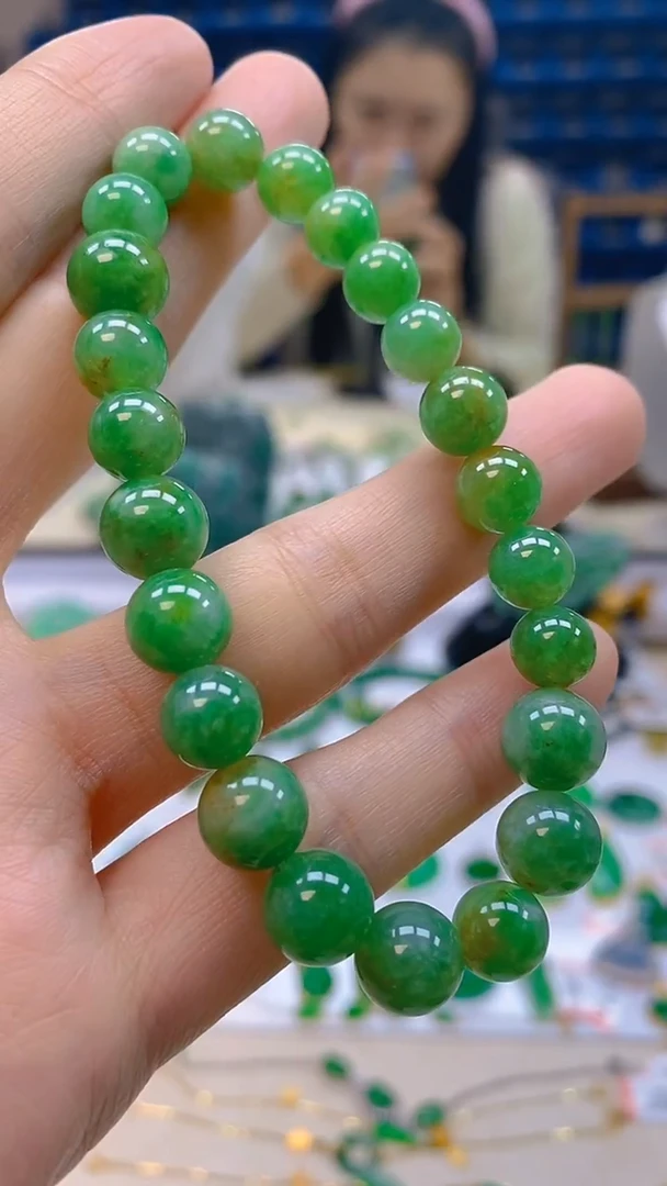 颈饰18K金镶嵌翡翠新号开播 全场乱卖