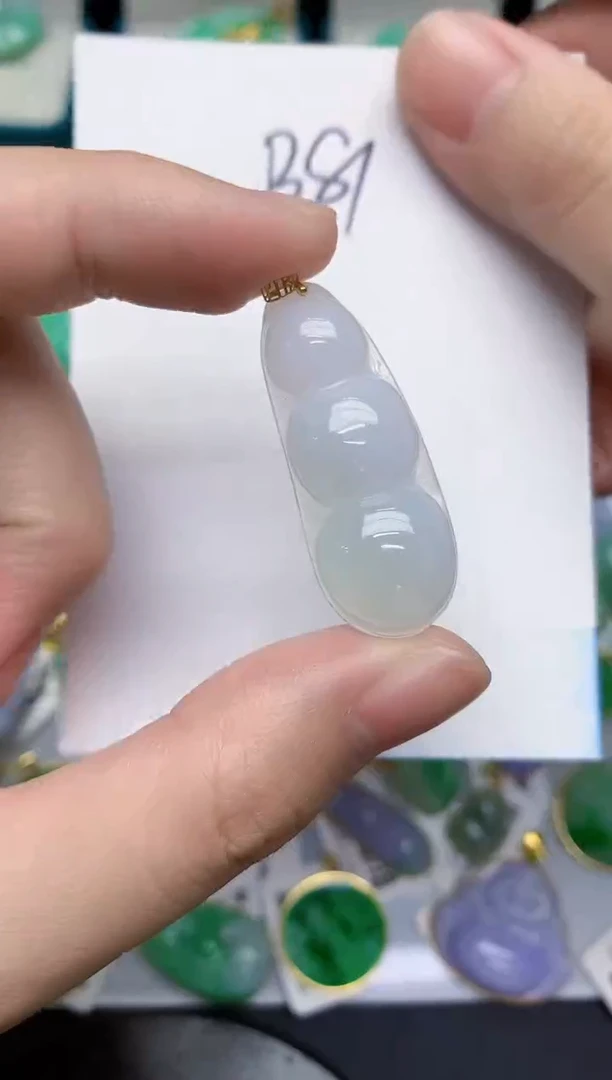 【闪购商品】翡翠颈饰18K金镶嵌000000000