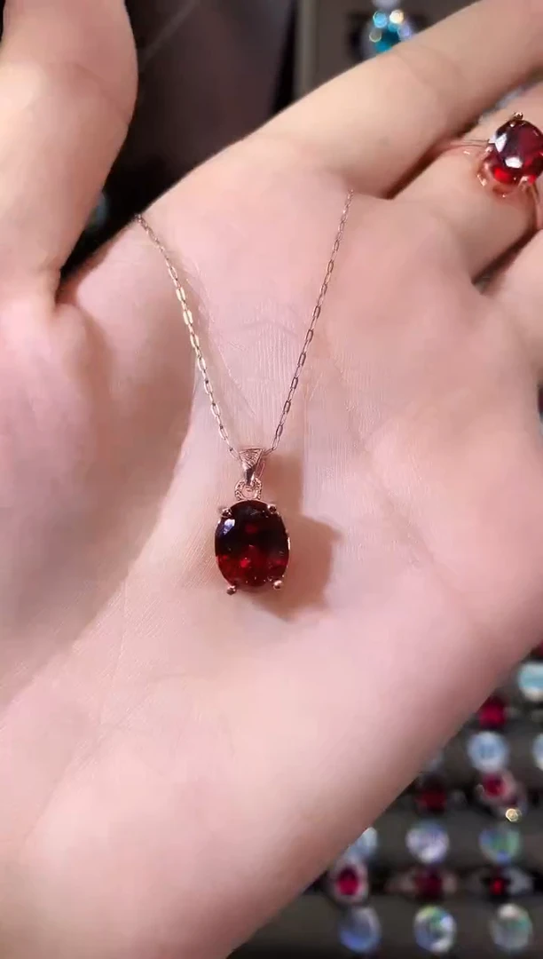 吊坠(赠链)银S925镶嵌石榴石810玫瑰金