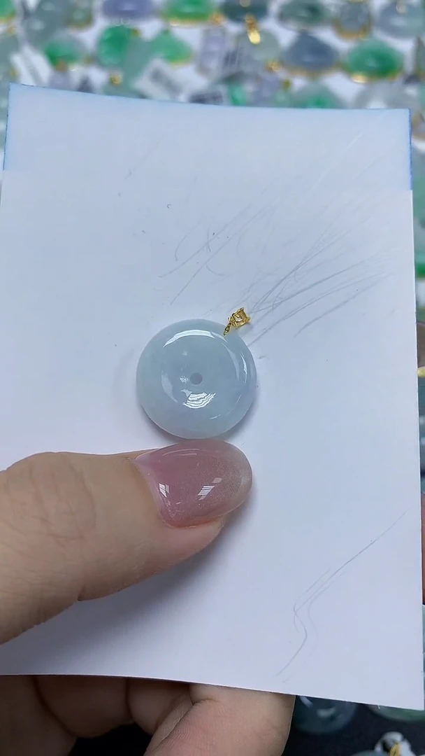 翡翠18K金镶嵌颈饰天然缅甸翡翠A货